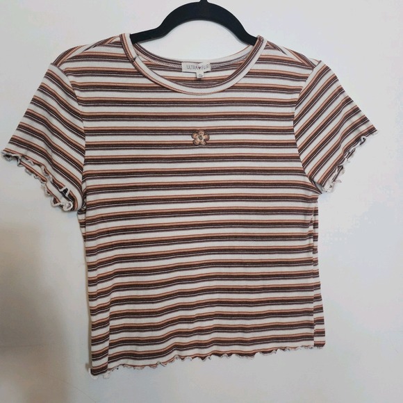 Flirtatious Tops - Ultra Flirt Striped XLarge Y2K Style‎ Slim Fit Short Sleeve Scalloped Hem Stripe